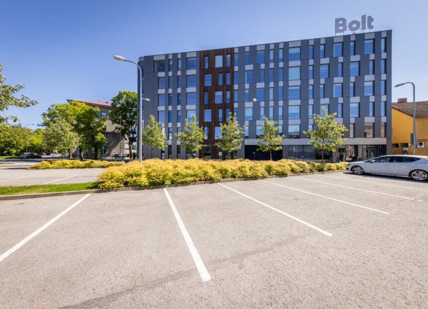 Bolti maja kontorihoone modernne arhitektuur Tallinna kesklinnas